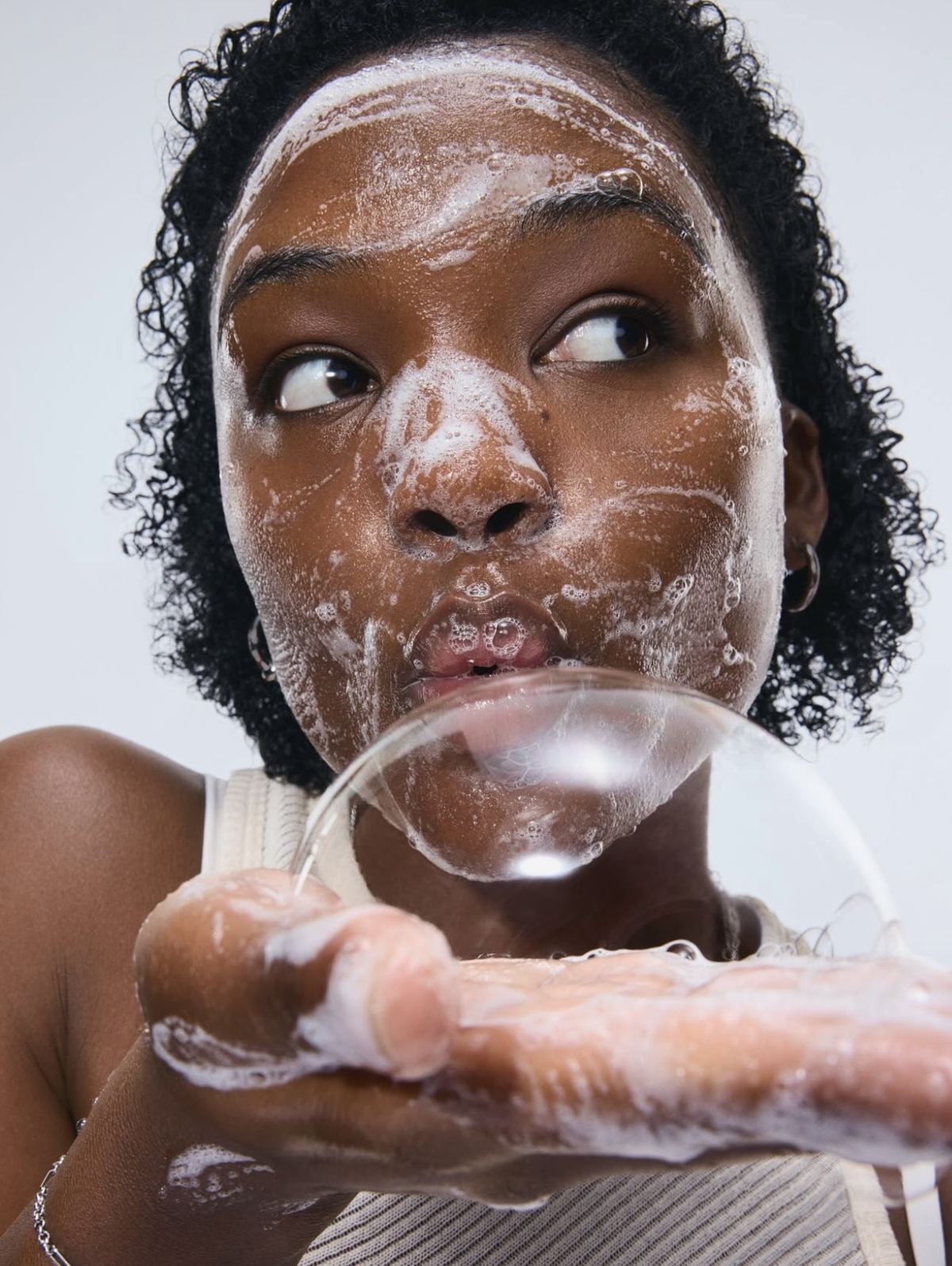 Facial cleansing ritual